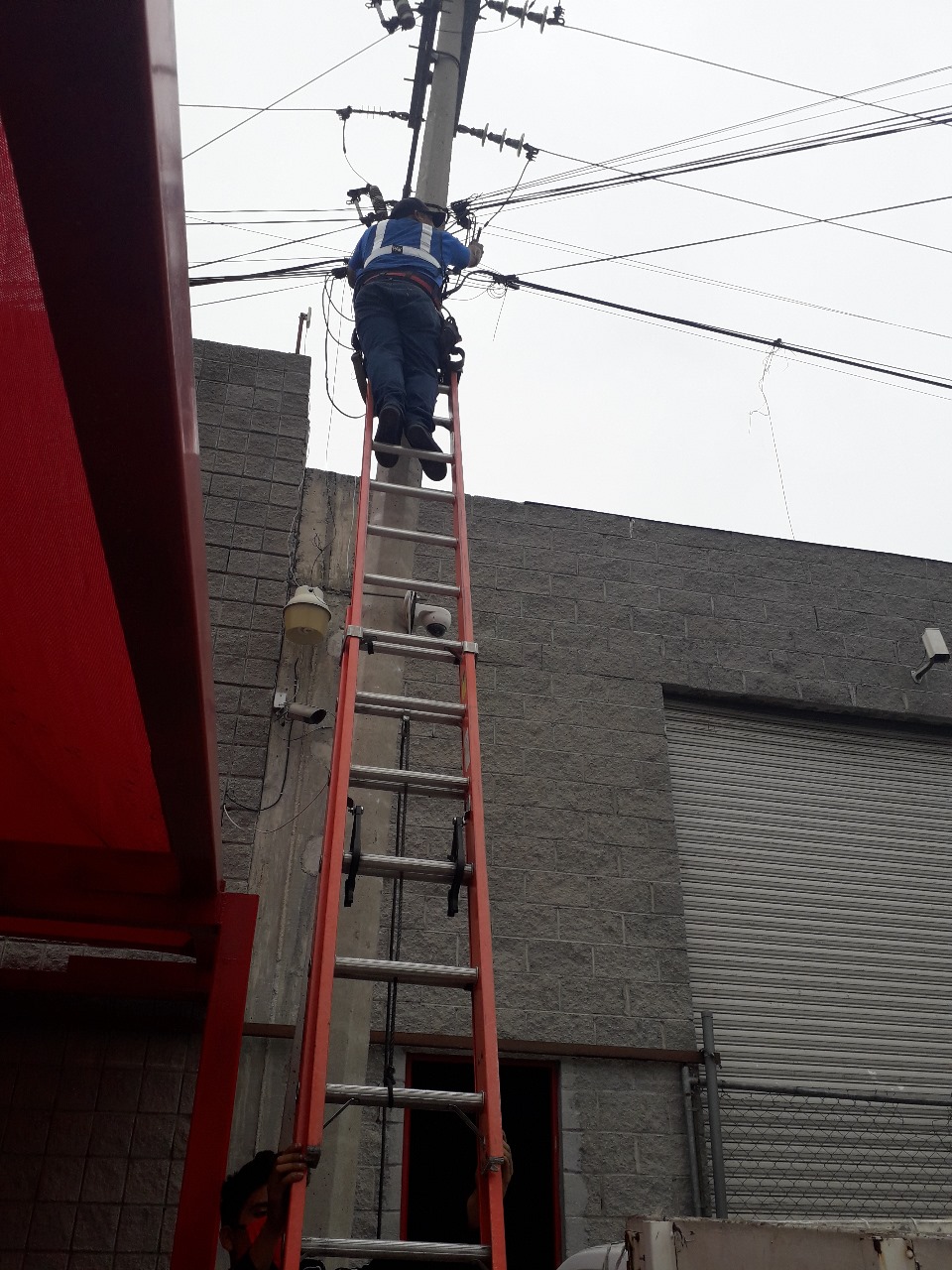 Instalación-de-cámaras